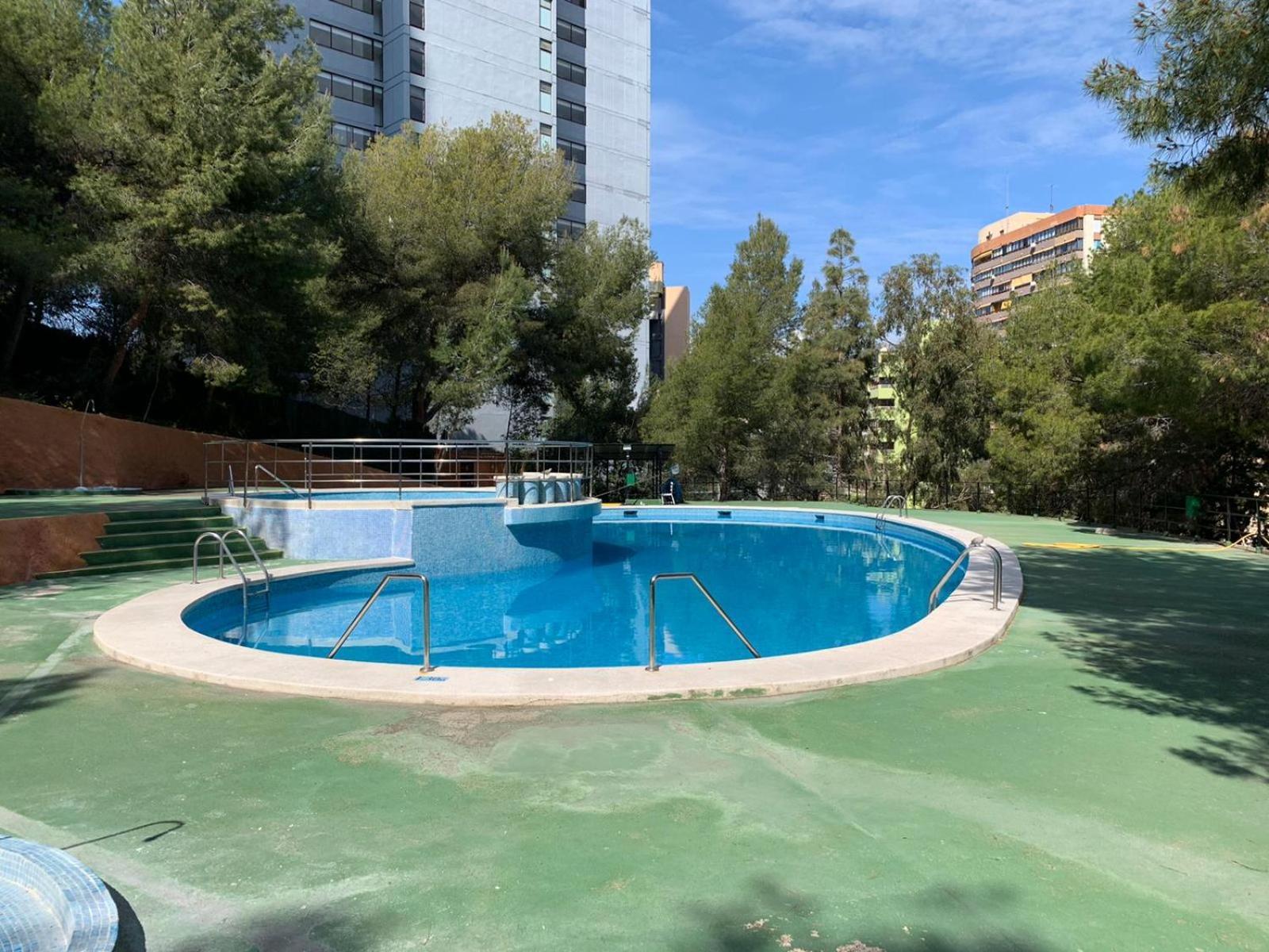 Golden Beach Apartament Бенидорм Экстерьер фото